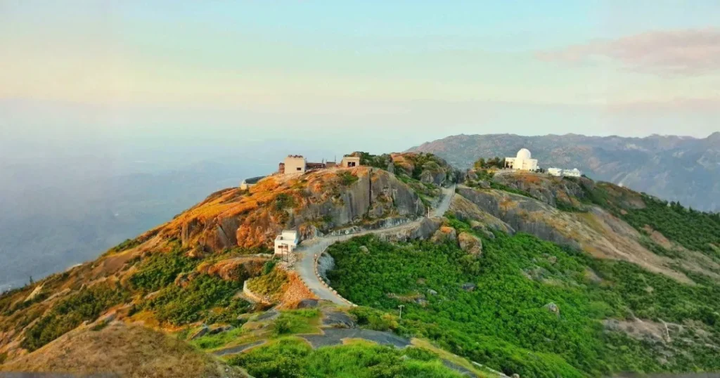 Intricate white marble pillars and archways in the Luna Vasahi Jain Temple, Dilwara Temples, Mount Abu.